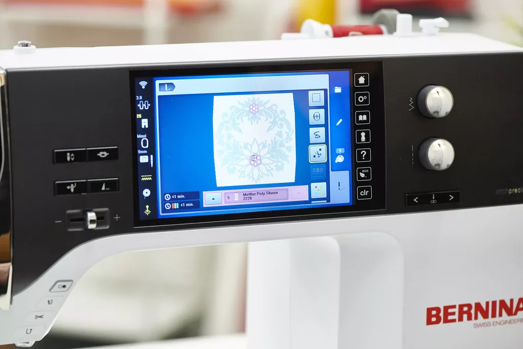 BERNINA 790 PRO — экран с выбором строчек