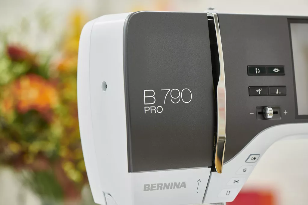 BERNINA 790 PRO — кнопки и индикаторы у иглы