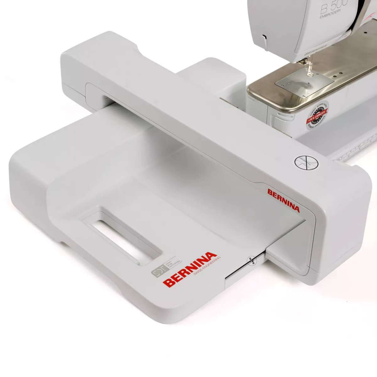 BERNINA 500 — вышивальный модуль