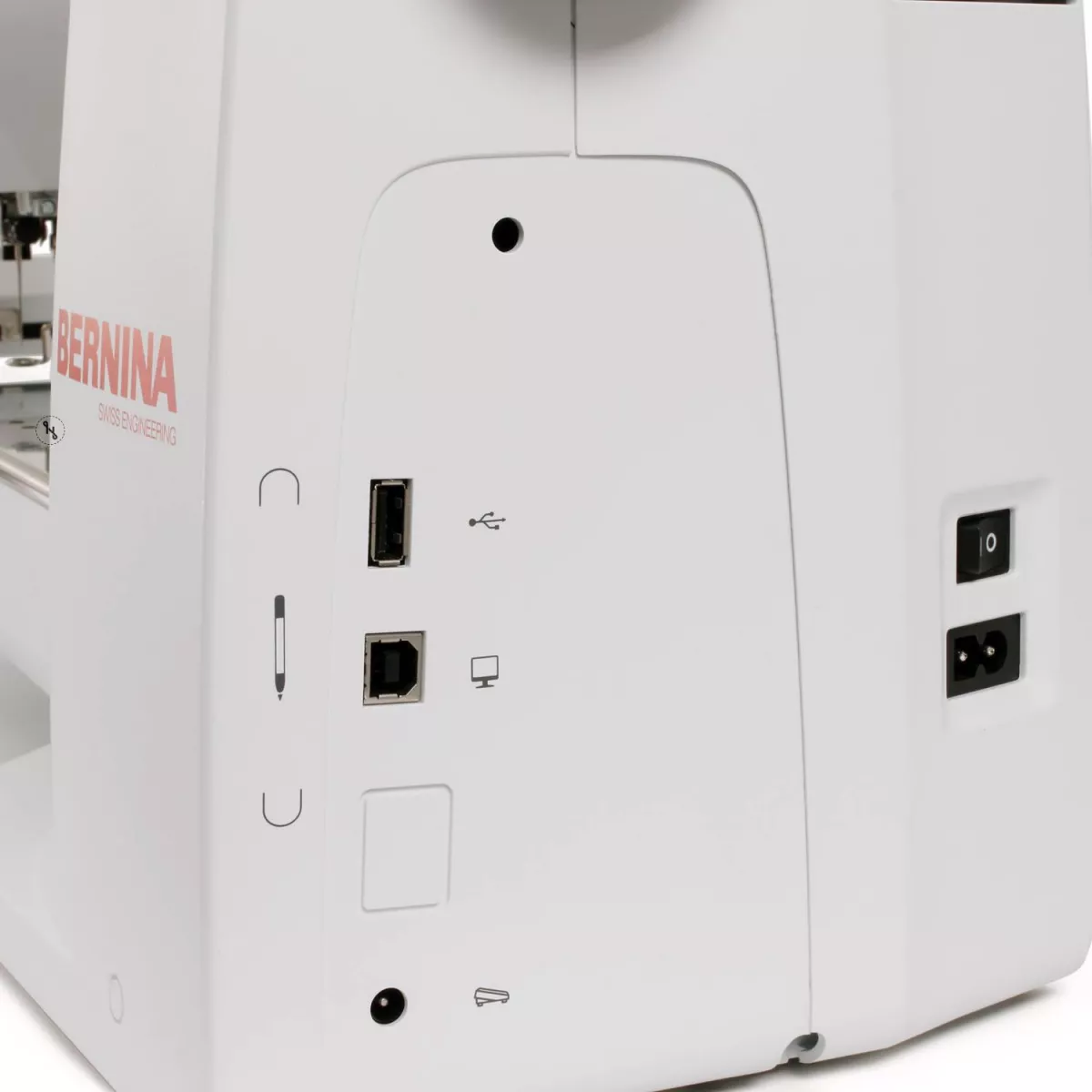 BERNINA 500 — разъёмы USB