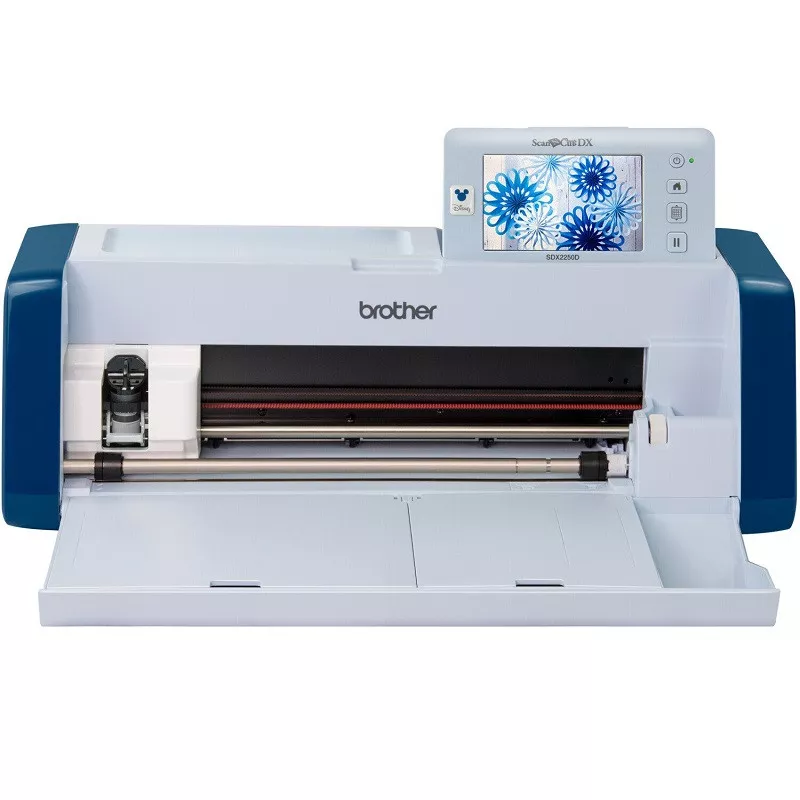 Brother SDX 2250D ScanNCut — вид спереди
