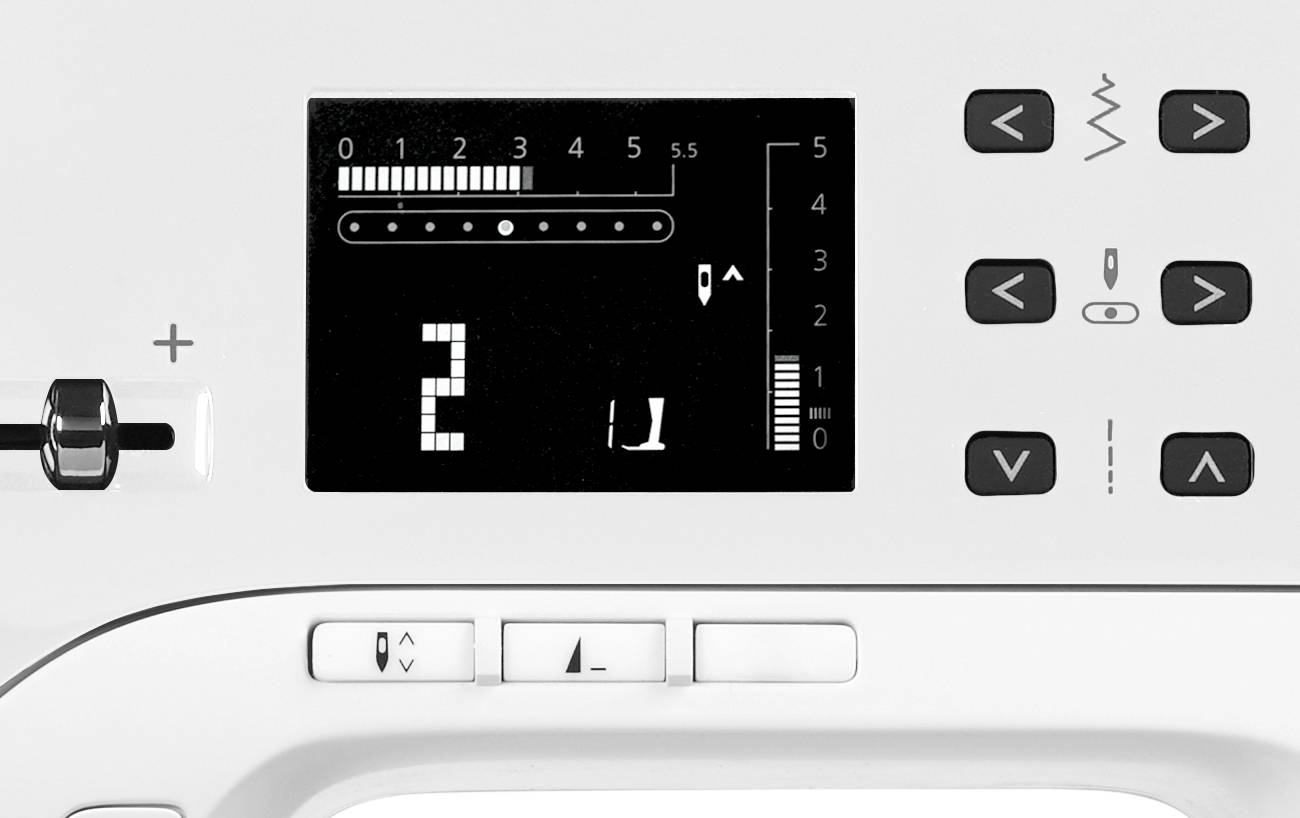 Bernina 325 — экран и кнопки управления
