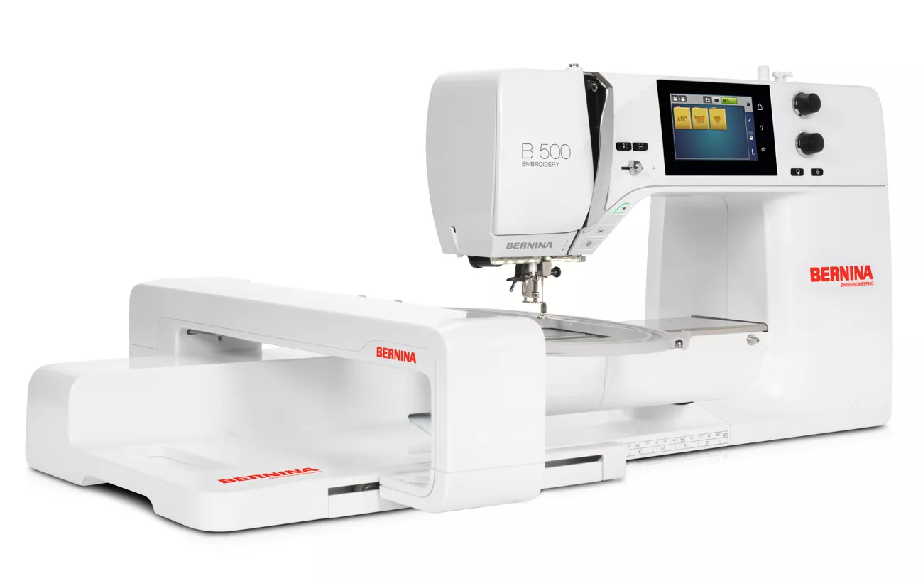 Вышивальный модуль Bernina M на машине Bernina 5 серии