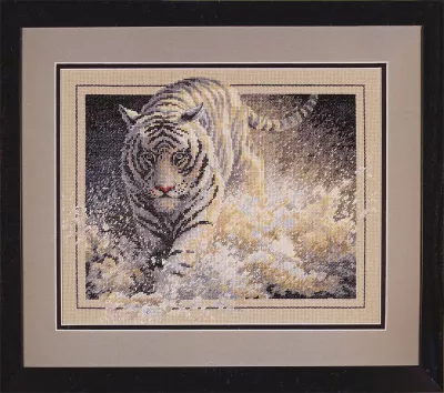 35108 Набор для вышивания Белая молния (Gentle Strength), 38 x 30 см, Dimensions