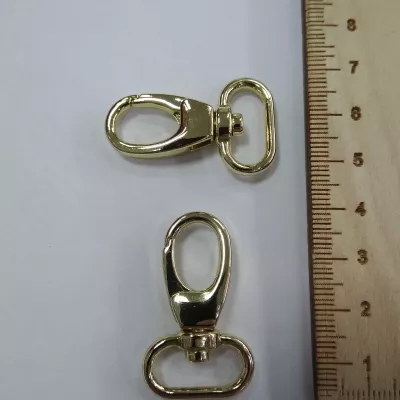 Карабин,  15.9 мм кольцо, светлое золото 