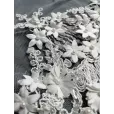 Кружево с вышивкой, бисером и бусинами, ширина 130 см, 100% полиэстер, 1 м, цвет белый, светло-серый — фото 4