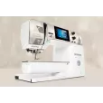 BERNINA 590 Crystal Edition — вид сбоку